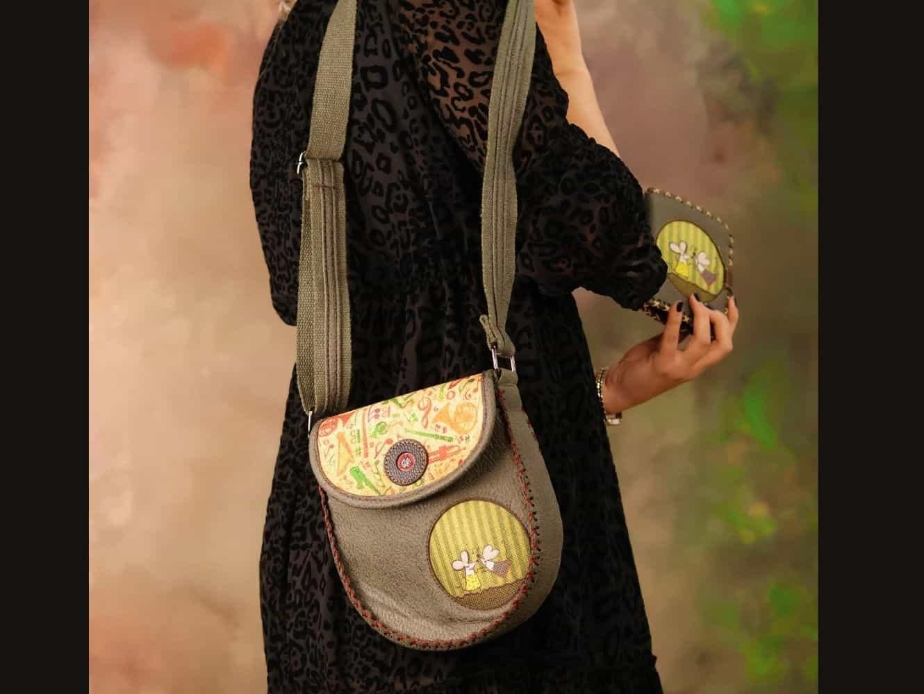 Dans Eden Fare Figürlü Tasarımlı Capraz Örgulu Kol Cantası Yesil ve Cuzdan Yesil Kombin