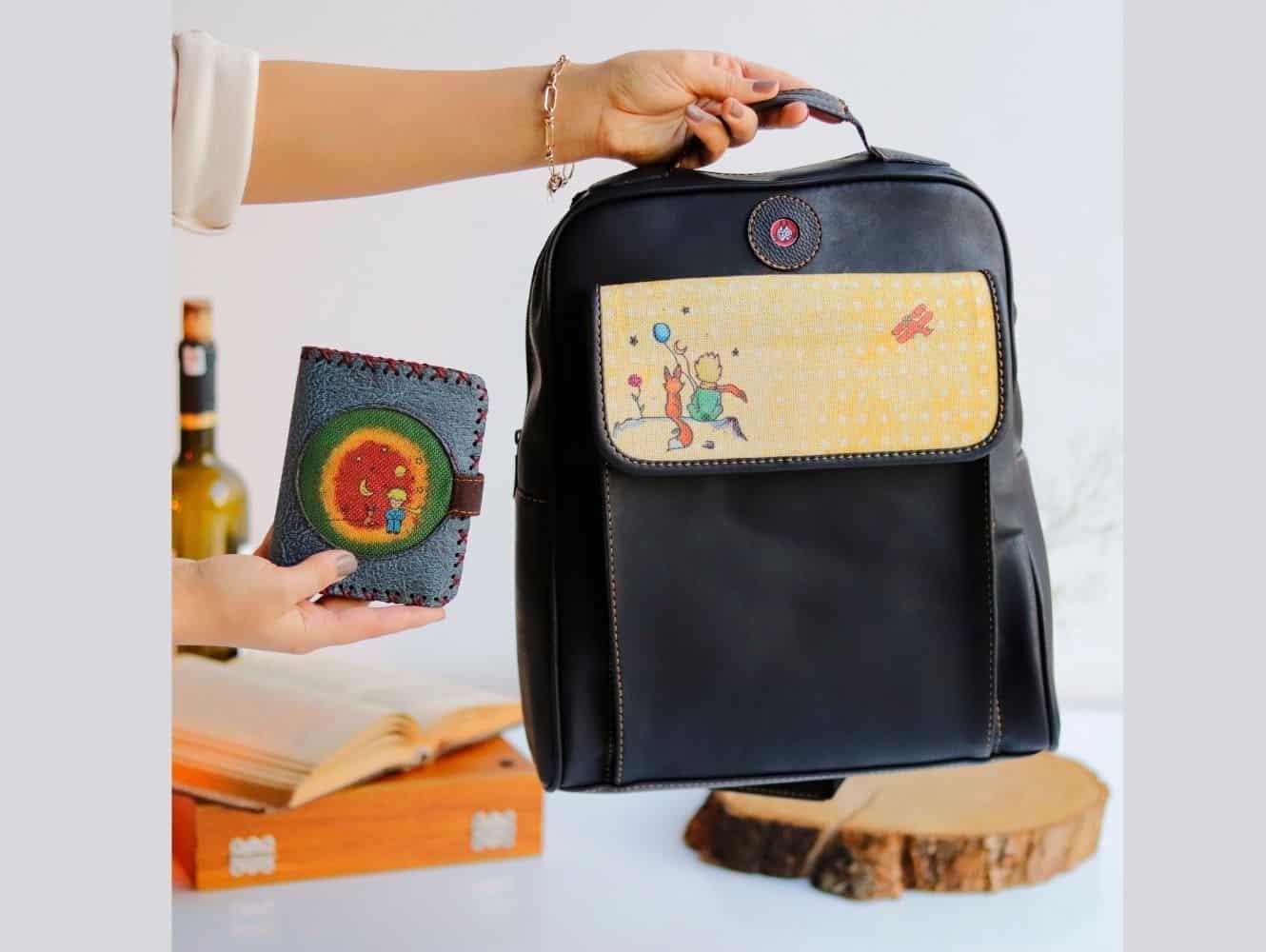 Küçük Prens Desen Unisex Siyah Canta, EKucuk Prens Petrol Cüzdan Hem Sırt Hem Capraz Hem Elde Etnik Bohem Style KOMBIN