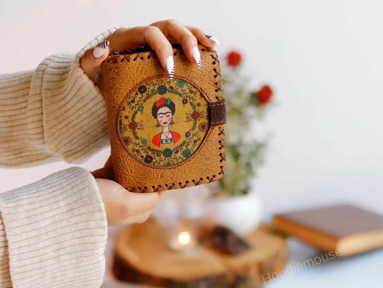 Frida Figürlü Küçük Cüzdan Etnik Bohem Retro Style - Hardal