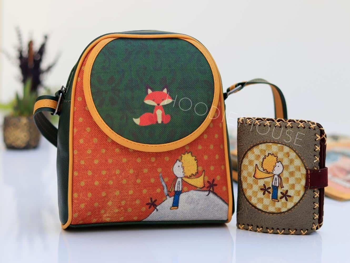 Küçük Prens Figürlü Küçük Postacı Çanta Yesil ve Küçük Cüzdan Yesil Kombin