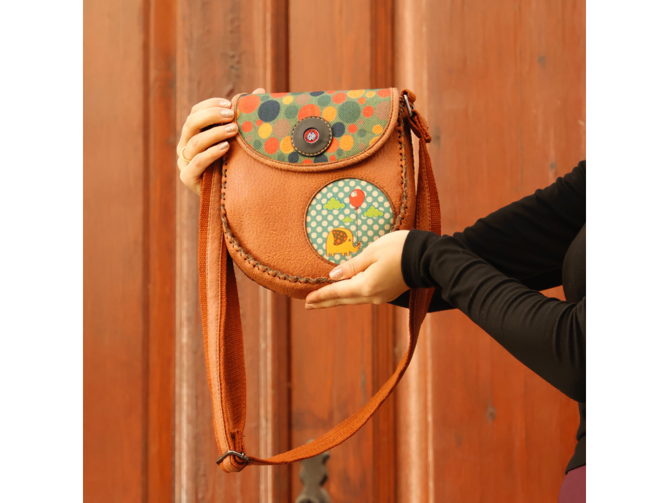 Fil Figürlü Çapraz Örgülü Kol Çantası Etnik Bohem Style - Taba