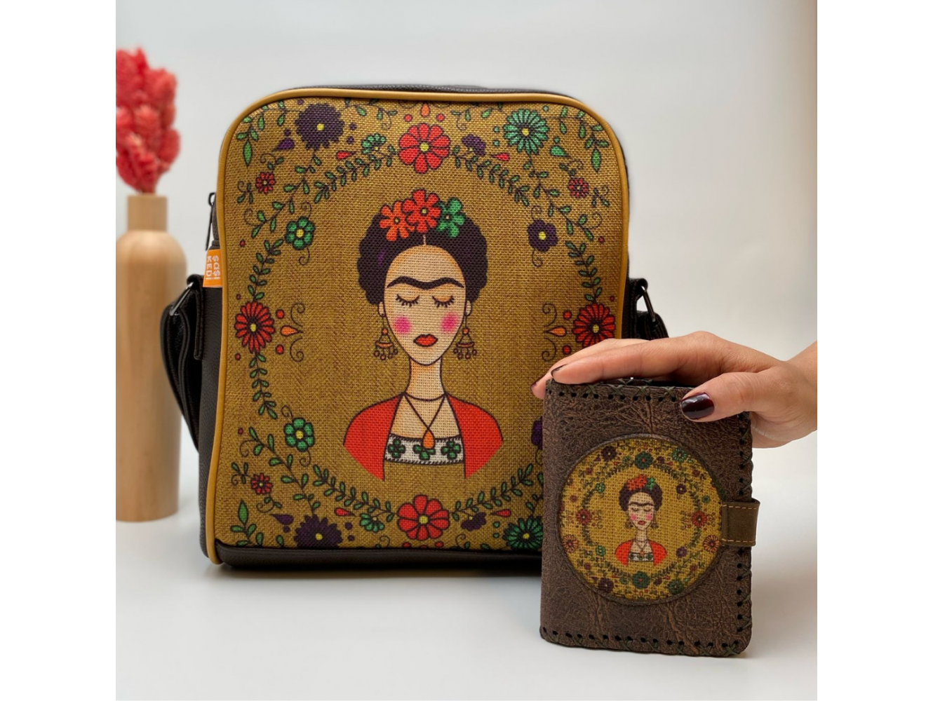 Frida Figürlü Büyük Postacı Kol Çantası Etnik Bohem Style Çanta Kahverengi Cüzdan Kahverengi Kombin